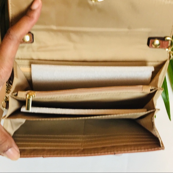 MAX STUDIO Apryl crossbody bag - Picture 4 of 6